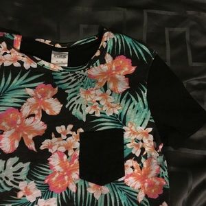 VS Pink Tropical Pocket Tee
