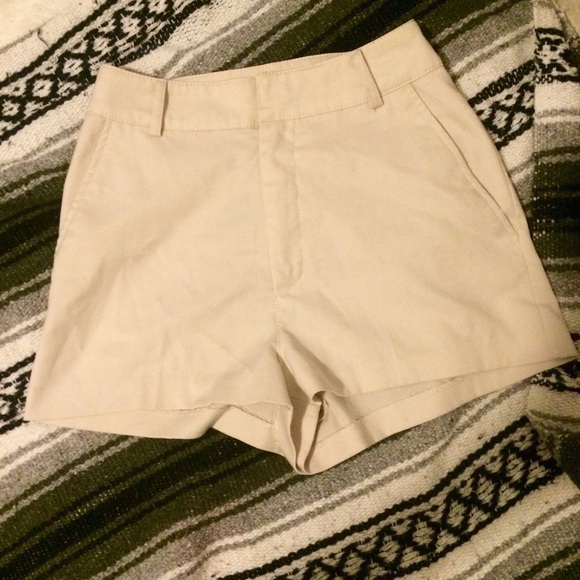 Light khaki shorts