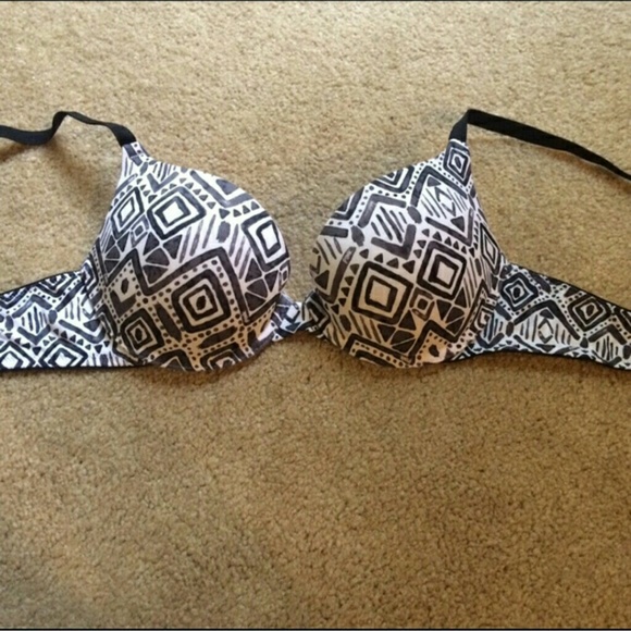 Victoria's secret push up bra