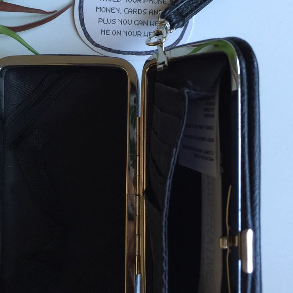 ๐ UO Wristlet iPhone 5/5s Wallet Clutch - Picture 2 of 4