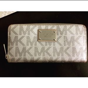 Michael Kors Silver Wallet