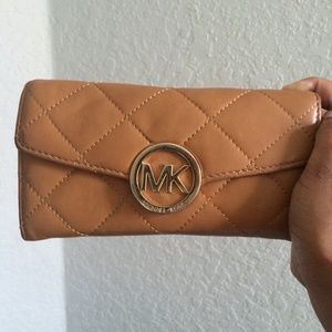 Michael Kors Fulton Quilted Leather Wallet