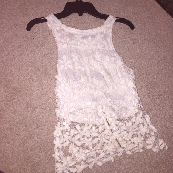 Crop top mesh lace flowered top - Picture 2 of 4
