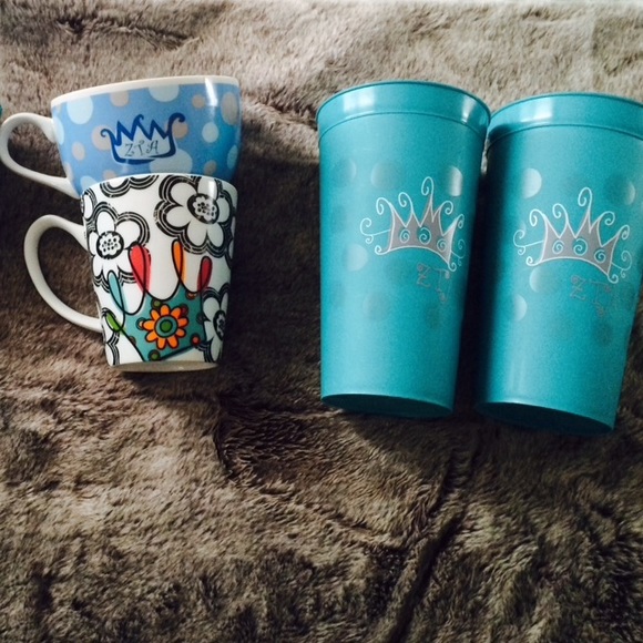 Zeta Tau Alpha drinkware
