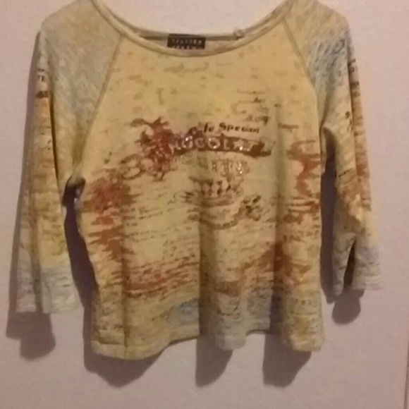 Unique half sleeve shirt