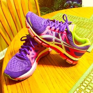 Hold!🌟Reduced! Asics Running shoes!