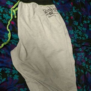 Guinness capri lounge pants