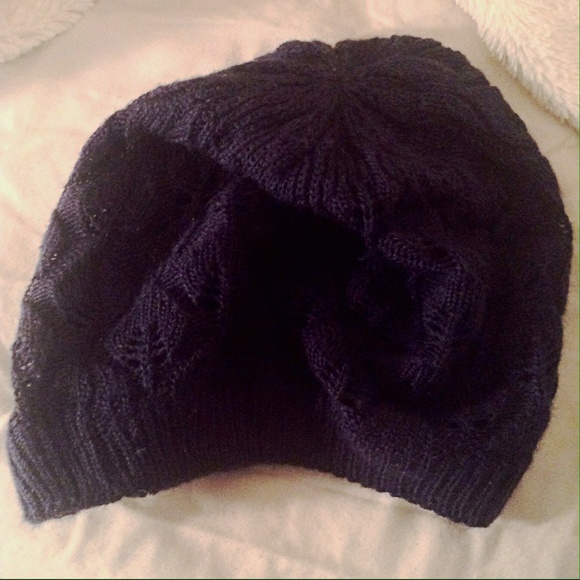 Lightweight Navy Knit Beanie