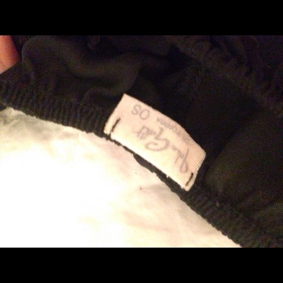 Brandy Melville black Vodi shorts - Picture 3 of 3