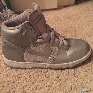 Nike high top shoes