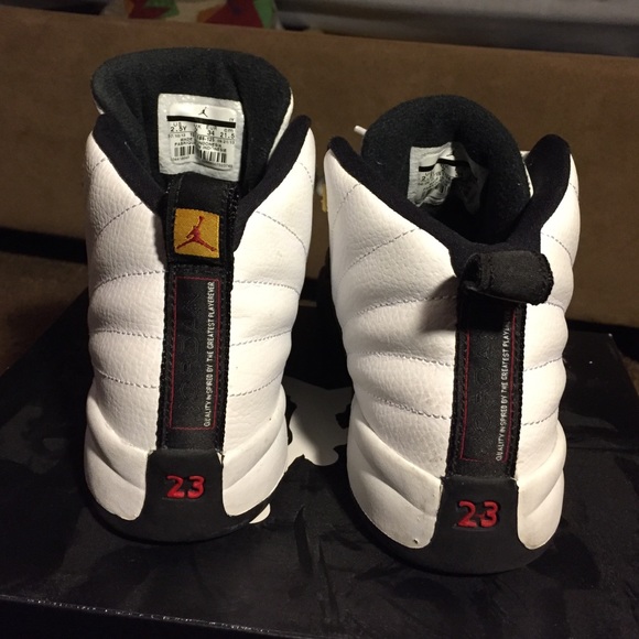 Jordan 12 Retro - Picture 4 of 4
