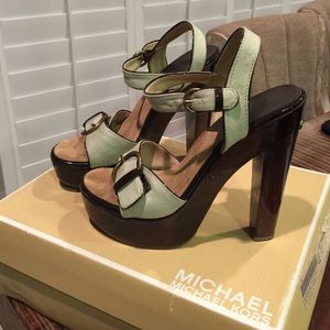 Michael Kors retro Selma Wooden Platform Sandals