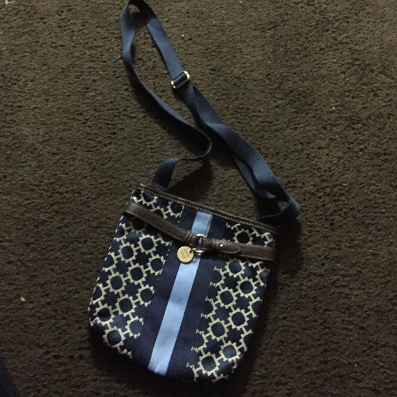 Tommy Hilfiger bag - Picture 1 of 4
