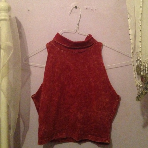 Burgandy washed out turtle neck. CROP TOP