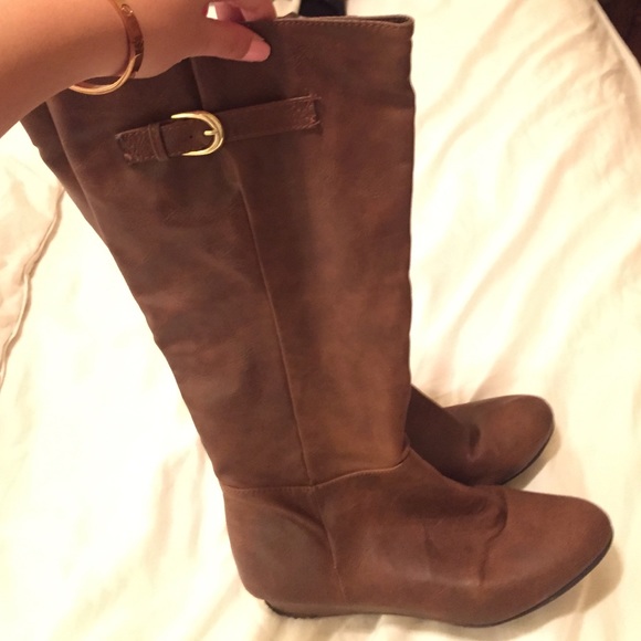 Steve Madden Shoes - Brown Wedge Boots Faux Leather 8