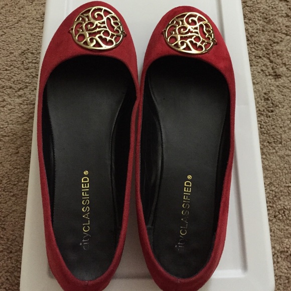 Red flats