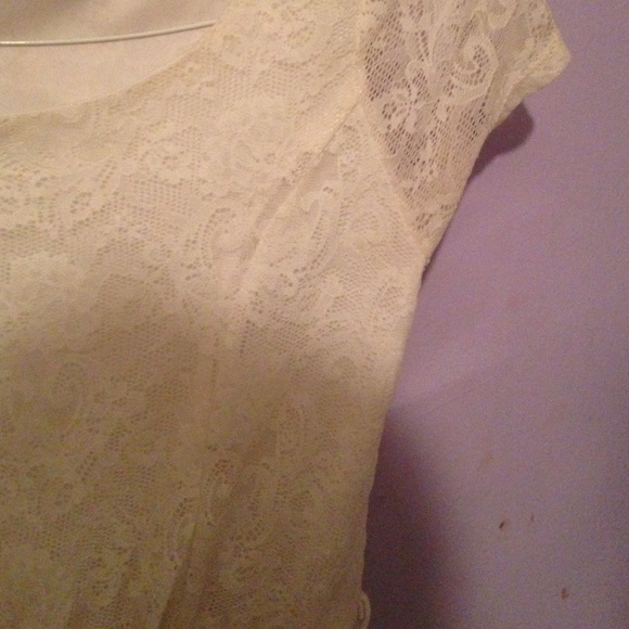 Flowery - Picture 2 of 2
