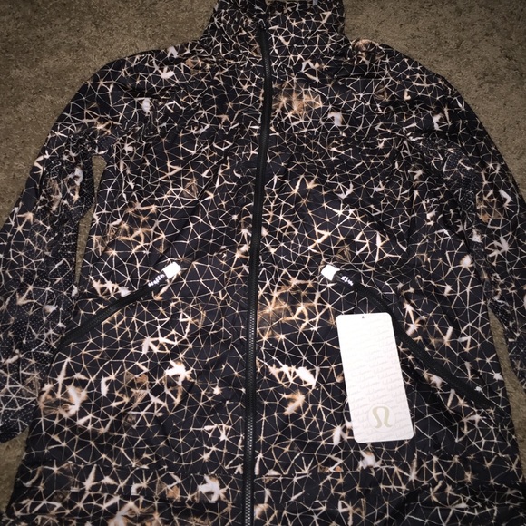 Lulu lemon jacket