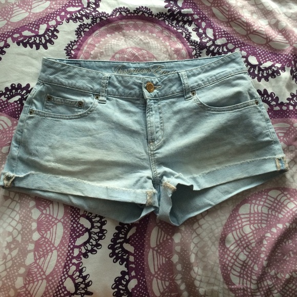 AE shorts