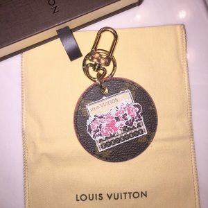 Louis Vuitton Posies Charm