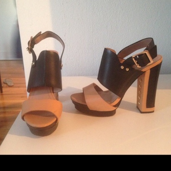 Vince Camuto stacked heels