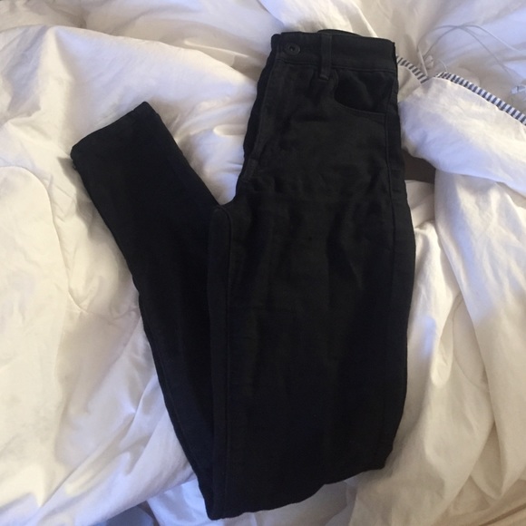 Bullhead black high waisted jeans 1