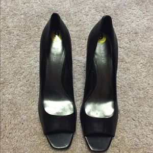 Nine West black peep toe pumps