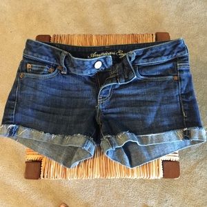 American Eagle size 4 Jean shortie shorts