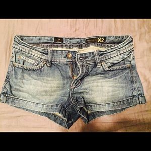 Express X2 denim shorts size 6