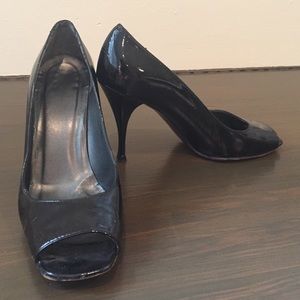 Stuart Weitzman peep toe patent pumps