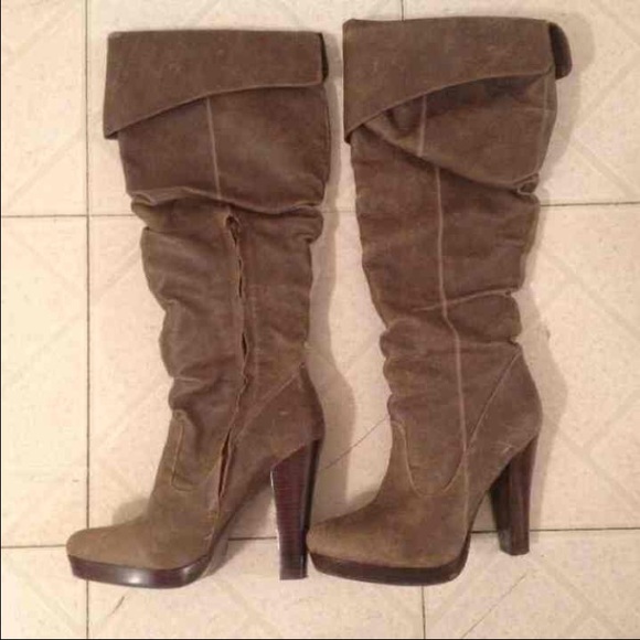Jessica Simpson boots