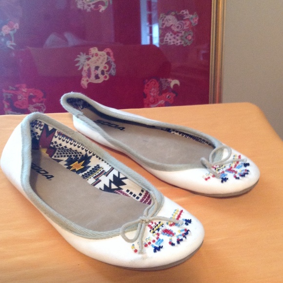 Navajo ballerina flats