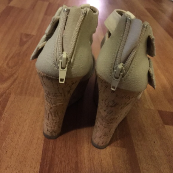 🔴SOLD🔴 - Picture 3 of 4