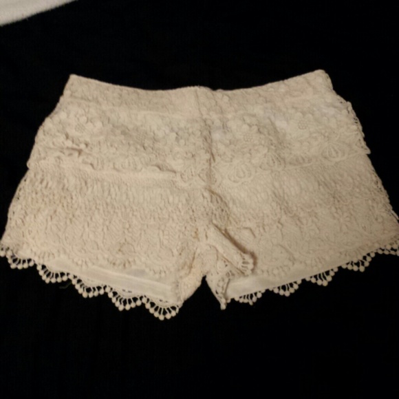 Lace shorts