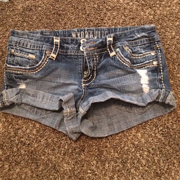 Hydraulic brand shorts