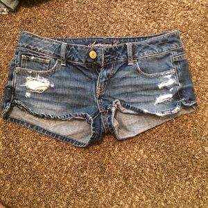 American eagle shorts size 2