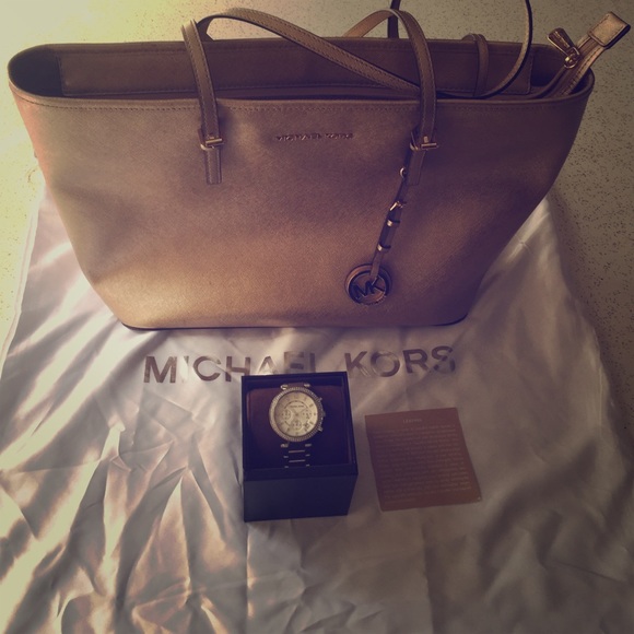 ✨AMAZING BUNDLE DEAL!! Michael Kors Jet set&watch!