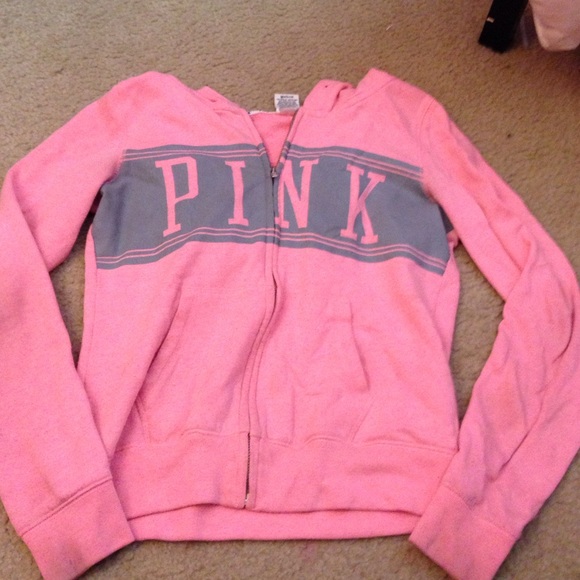 zip up jacket from pink