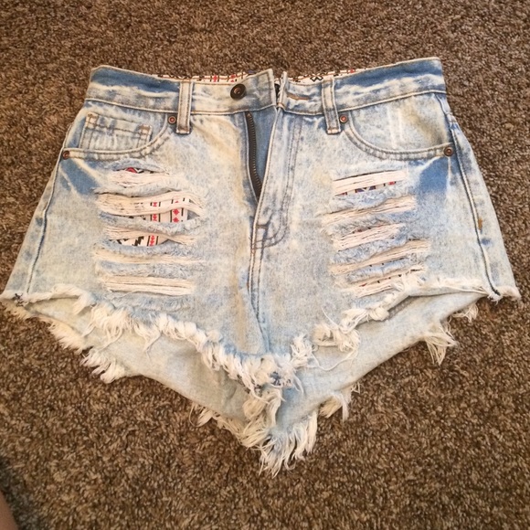 Forever 21 high waisted short shorts