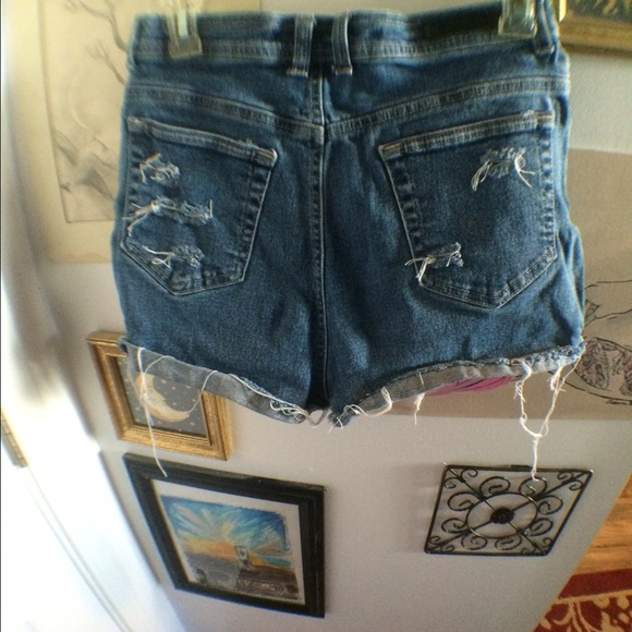 High waisted shorts - Picture 2 of 2