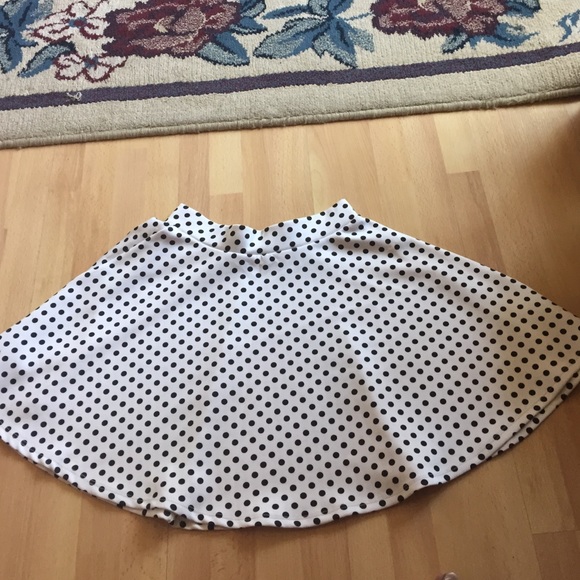 Polka dot skater shirt