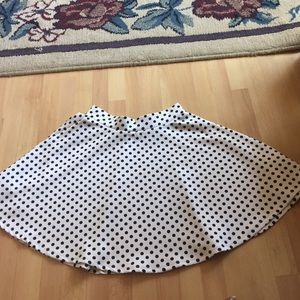 Polka dot skater shirt
