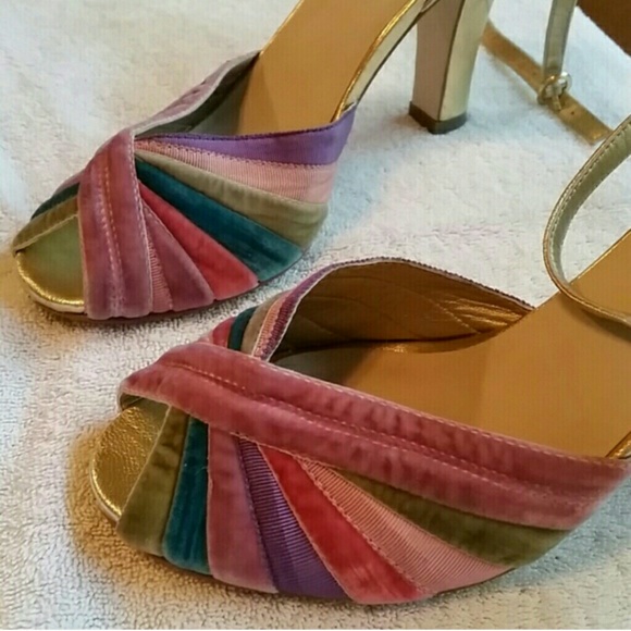 Steve Madden, mutil-colored gold peep-toe heels