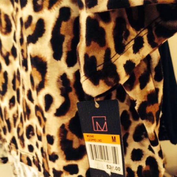 Sexy leopard top ! - Picture 2 of 2