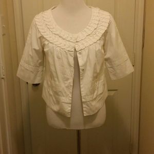 Summer white jacket with mid sleevesa