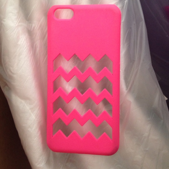 iPhone5c case  (barely used) in good condition. - Picture 1 of 2