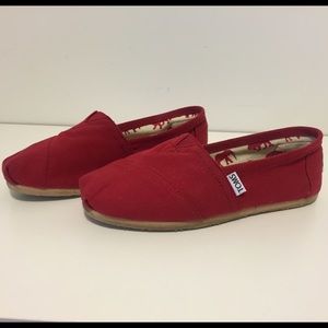 TOMS