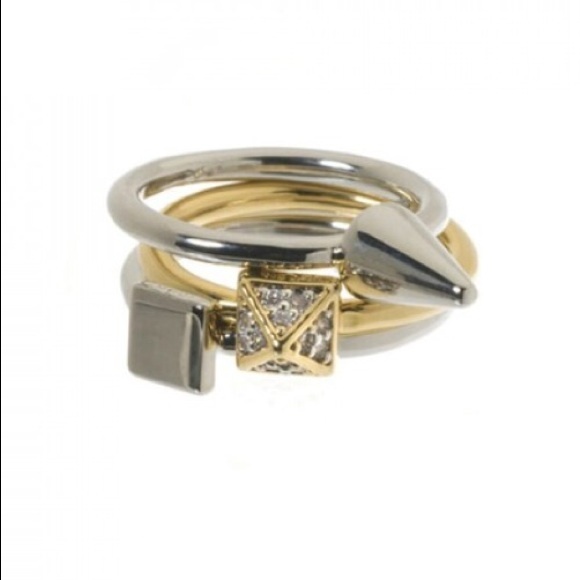 nOir Jewelry 3 Stackable Rings - Picture 2 of 4