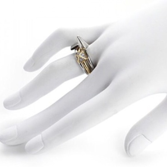 nOir Jewelry 3 Stackable Rings - Picture 3 of 4