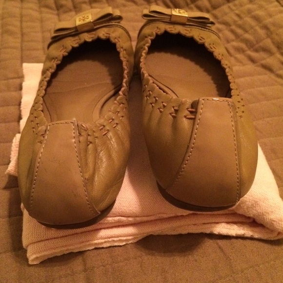 Tory Burch flats - Picture 3 of 3